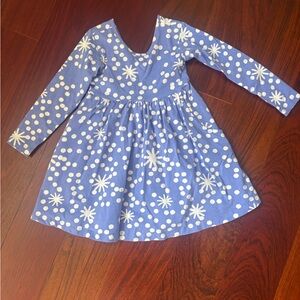 Hanna andersson snowflake dress- size 4